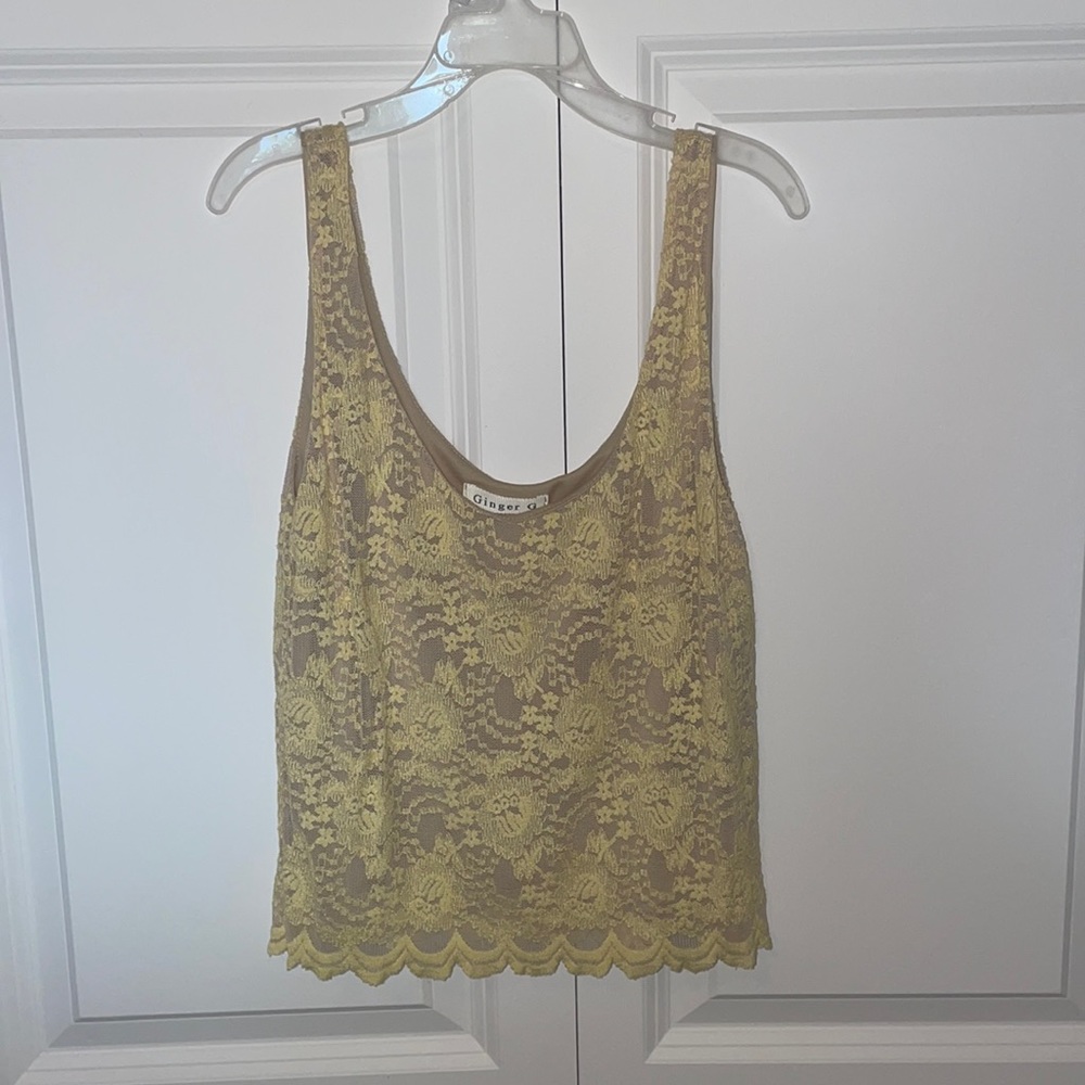 M Yellow & Beige Lace Crop Tank